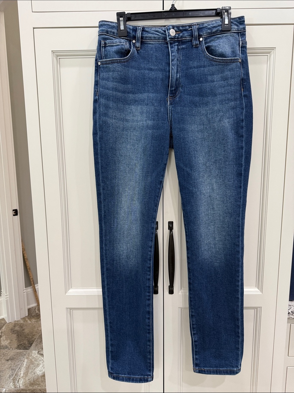 Risen Los Angeles Women’s Size 11/30 High Rise Skinny Blue  Medium Wash Jeans